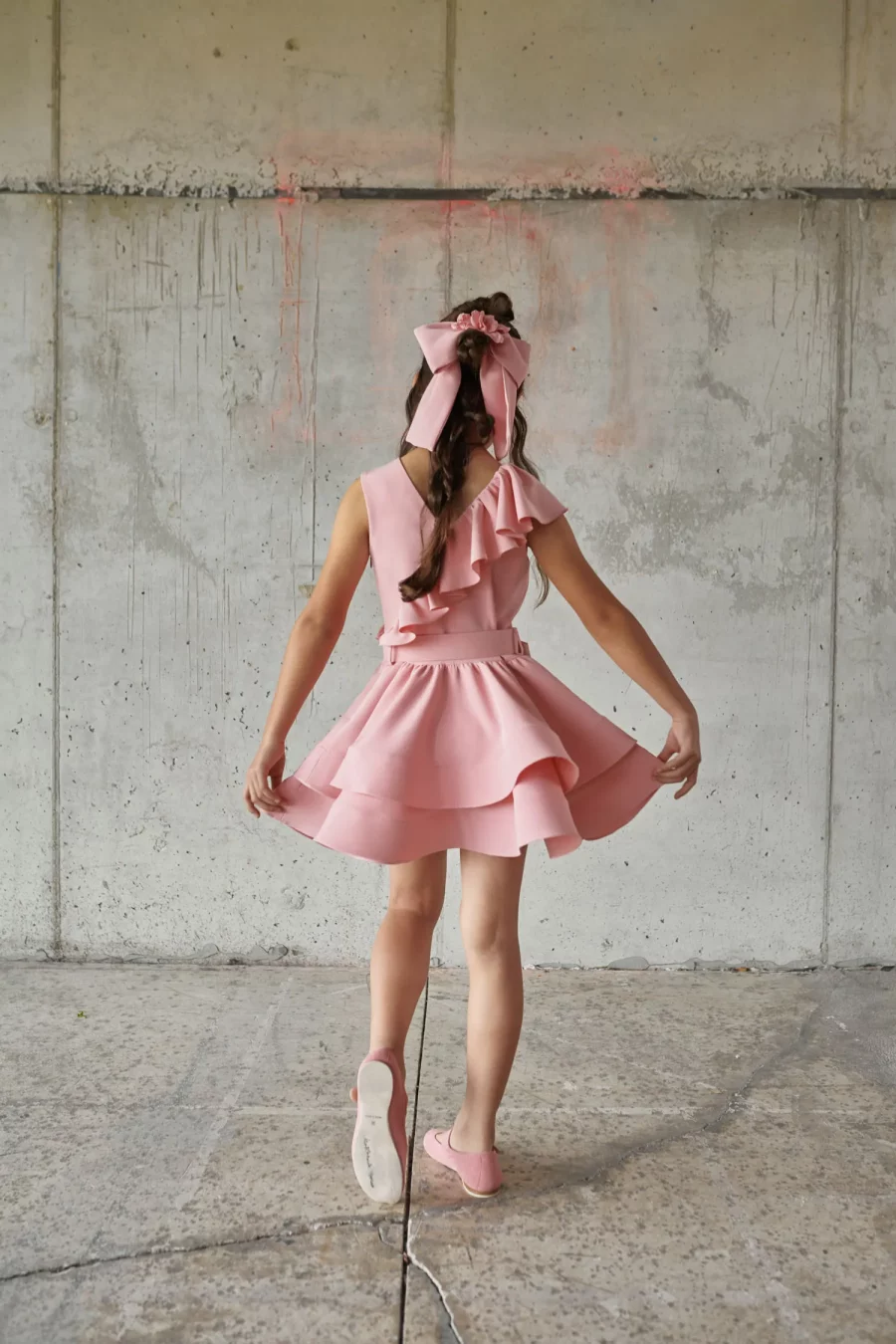 espalda vestido rosa pic